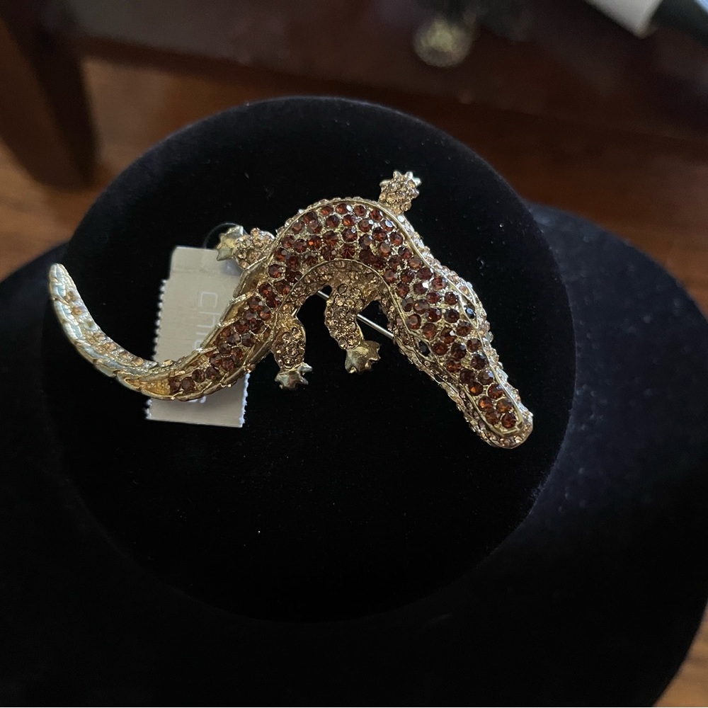 Chico's Gold Alligator Brooch pin